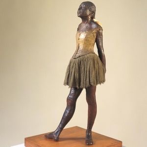 Meet your Posher, Chloe